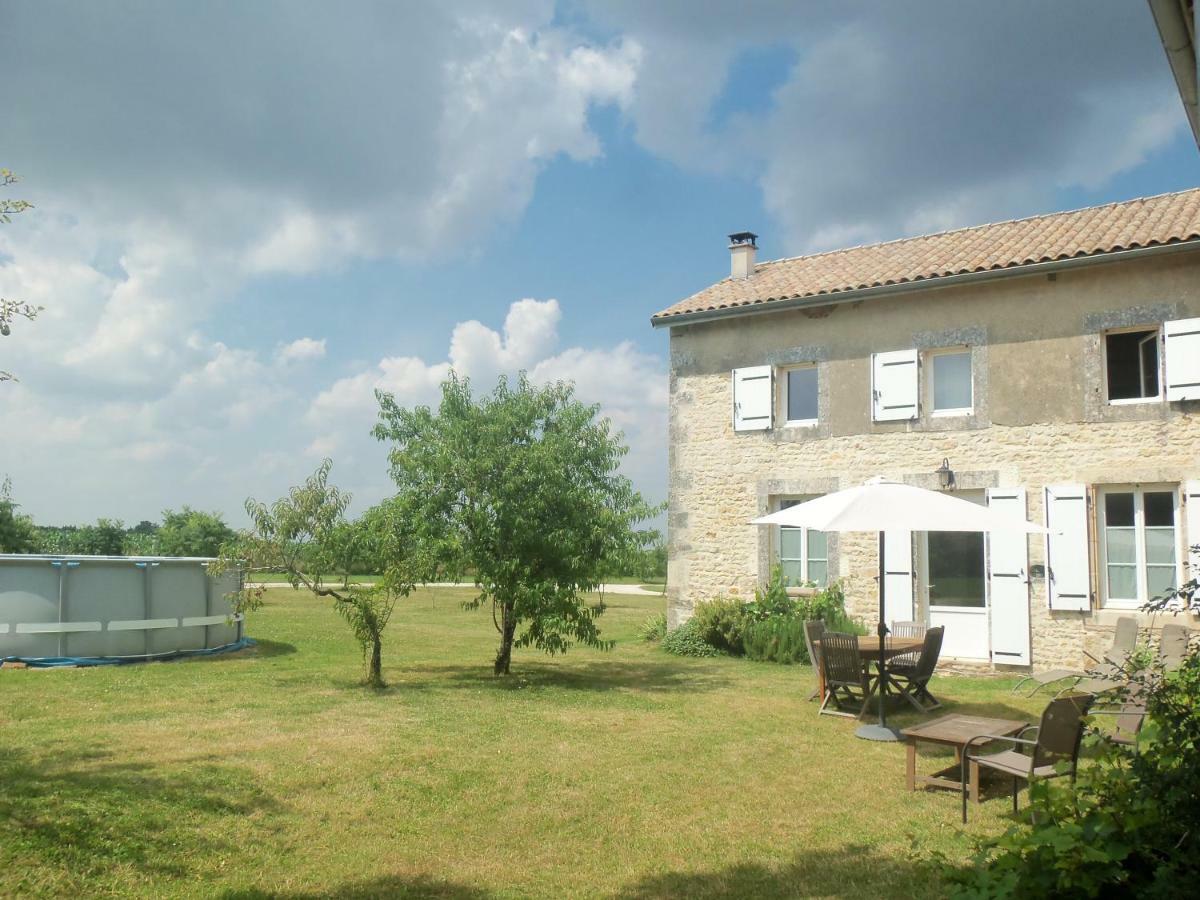 Charente Chambres D'Hotes - B&B Bernac  Exterior photo